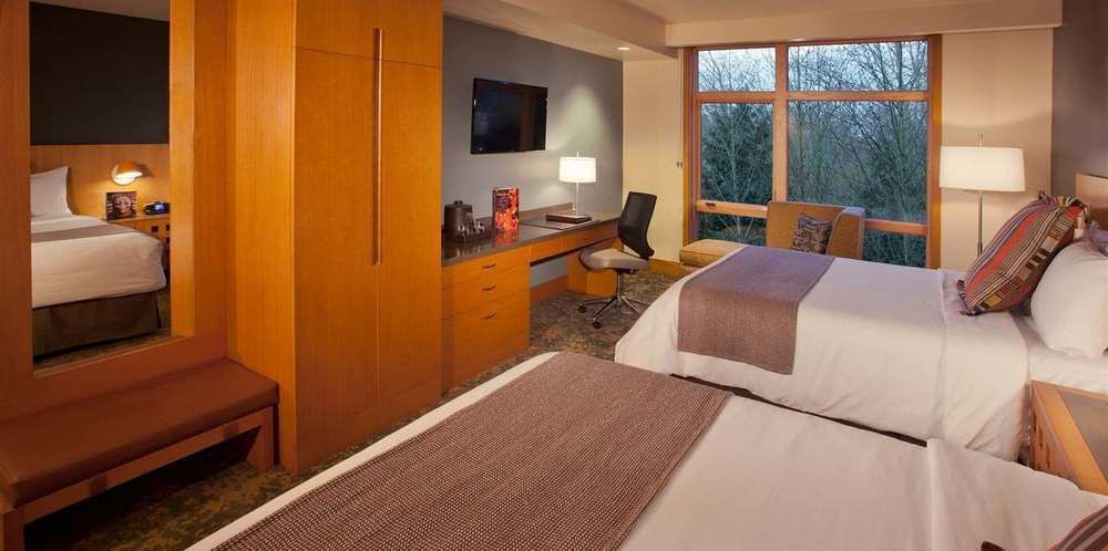 Cedarbrook Lodge Сиатак Екстериор снимка